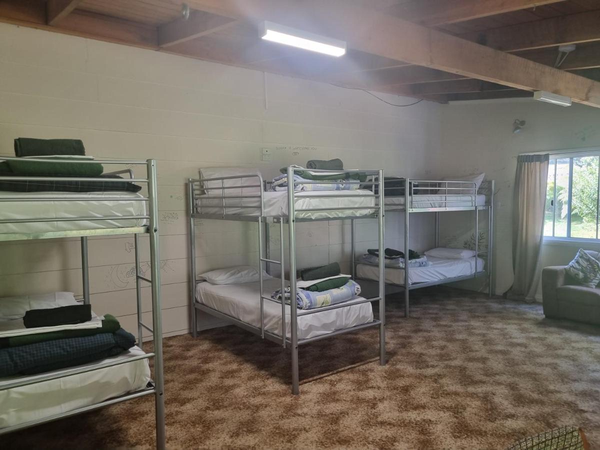 Strahan Backpackers エクステリア 写真