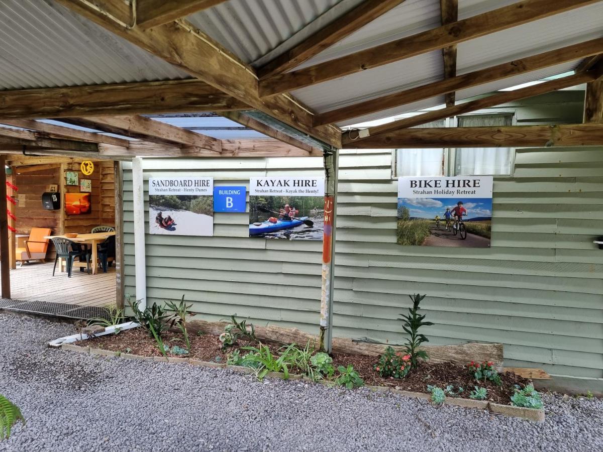 Strahan Backpackers エクステリア 写真